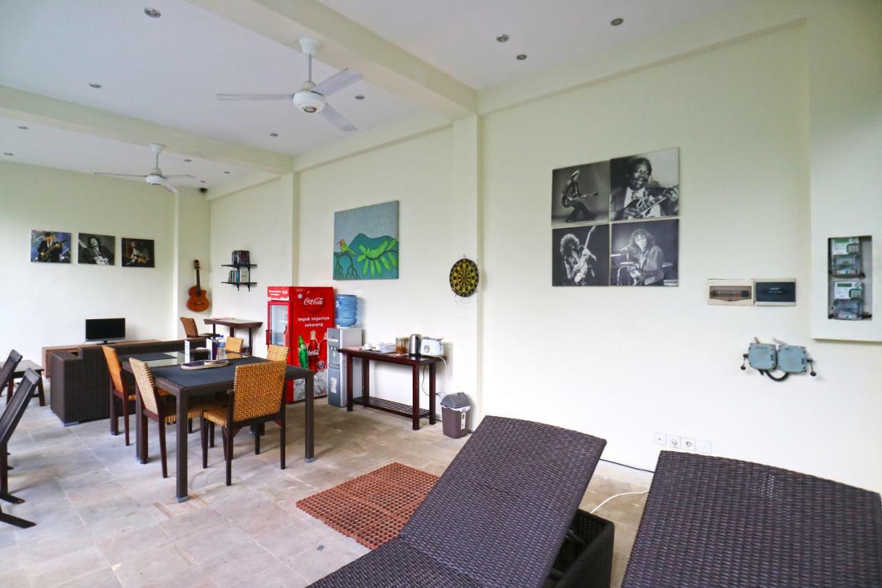 Reddoorz Hostel Near Gwk Main Gate 웅아산 외부 사진