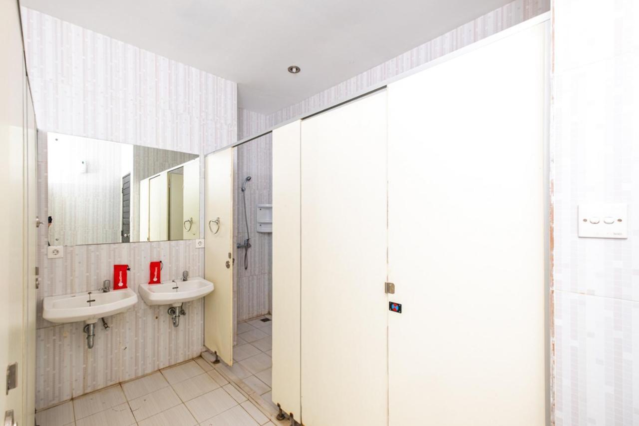 Reddoorz Hostel Near Gwk Main Gate 웅아산 외부 사진